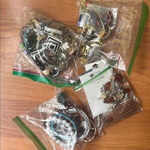 Lot of junk jewelry for crafts or repair